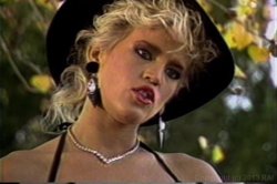 'Amber Lynn Hot Line 976' screenshot nº 10
