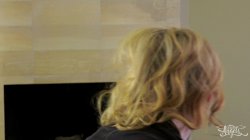 'Housewives' screenshot nº 1