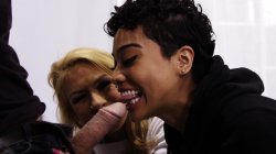 'My Stepsister And I Share Cock' screenshot nº 36