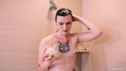 Captura de 'Proud Trans Sex Life' nº 121