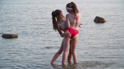 'Sporty Teens In Love' screenshot nº 9