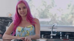 Captura de 'I Knew She Was a Lesbian' nº 43