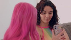 Captura de 'I Knew She Was a Lesbian' nº 54