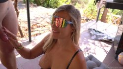 Captura de 'Incredible Outdoor Cum Shower' nº 64