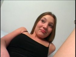 Captura de 'Cum Sucking Whore Named Aurora Snow' nº 28