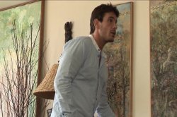 'Meggan and Hanna Love Manuel' screenshot nº 78