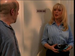'Naked Hollywood 17 & 18' screenshot nº 40