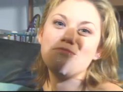 Captura de 'Behind the Scenes with 20 Young Girls' nº 64