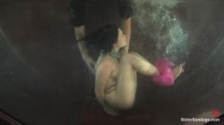 Captura de 'Water Bondage - Featuring Andy San Dimas' nº 131