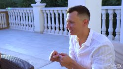 'All Inclusive Vacation Porn vs Swingers' screenshot nº 25