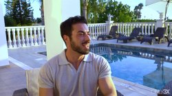 'All Inclusive Vacation Porn vs Swingers' screenshot nº 49