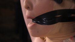 Captura de 'Lily LaBeau is Tormented in Grueling Bondage' nº 72