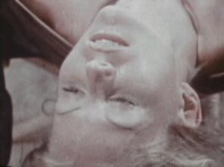 Captura de 'Hot Shots Of The 60's & 70's' nº 33