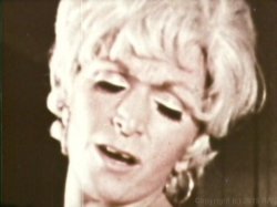 Captura de 'Hot Shots Of The 60's & 70's' nº 65