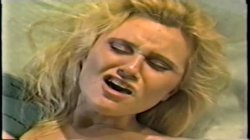 'Private And Confidential' screenshot nº 37