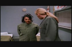 'Women in Uniform' screenshot nº 8