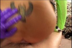 Captura de 'Teen Anal P.O.V. 2' nº 103