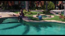 'Her 1st Interracial Vol. 4' screenshot nº 1