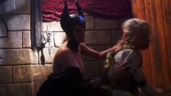 Captura de 'Beauty XXX: An Axel Braun Parody' nº 71