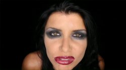 Captura de 'SeXXXploitation Of Romi Rain' nº 85