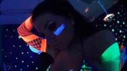 Captura de 'SeXXXploitation Of Romi Rain' nº 108