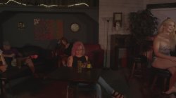 Captura de 'Strangers in a Bar' nº 118