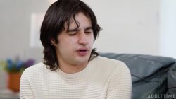 Captura de 'Stepmom's Surprise' nº 3