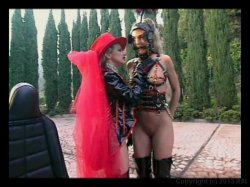 'Busty Hollywood Starlets' screenshot nº 43