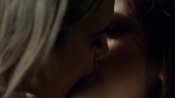 Captura de 'Girls With Glasses' nº 124