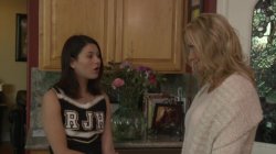 Captura de 'Lesbian Seductions Older/Younger Vol. 49' nº 43