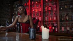 'Beautiful Mistress of the night has a thirst for a Virgin' screenshot nº 27