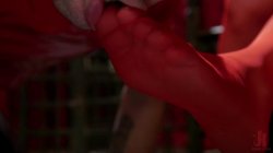 Captura de 'Hot Blonde Casey Kisses Teaches Prick Lesson in Humility with Her Cock' nº 55