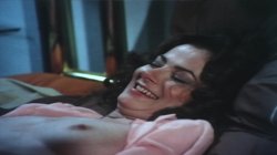 Captura de 'Between the Sheets' nº 42