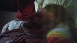 Captura de 'Between the Sheets' nº 62