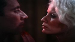 Captura de 'Between the Sheets' nº 128