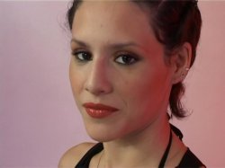 Captura de 'Cute 18 Year Latina Maia Got Her Makeup Ruined With Hot Cum' nº 17