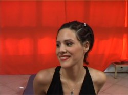Captura de 'Cute 18 Year Latina Maia Got Her Makeup Ruined With Hot Cum' nº 23