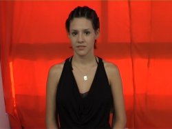 Captura de 'Cute 18 Year Latina Maia Got Her Makeup Ruined With Hot Cum' nº 5