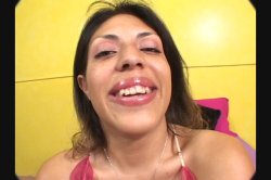 'Horny Spanish Flies' screenshot nº 114