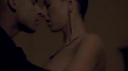 Captura de 'L'Orgie de l'Apocalypse - The Last Shag (French Language)' nº 40