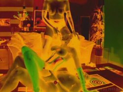 Captura de 'Anal Divas in Latex 2' nº 24