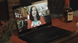 Captura de 'Home For The Holidays' nº 4