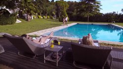 'My Holidays Without My Husband (English)' screenshot nº 33