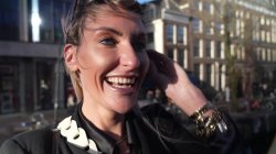 Captura de 'Anouk Et Joyce Se Font Baiser Par Luke A Amsterdam' nº 13