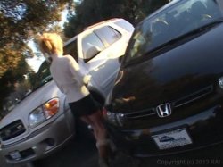 Captura de 'I Scored A Soccer Mom!' nº 6