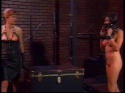Captura de 'Sluts In Slavery' nº 4