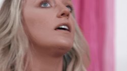 Captura de 'Moms Lick Teens Vol. 22' nº 7