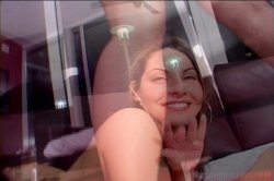Captura de 'Work It Work It Get It Get It' nº 57