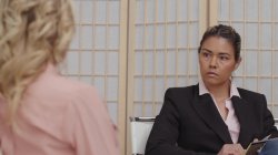 Captura de 'Lesbian Adventures: Older Women Younger Girls Vol. 12' nº 81