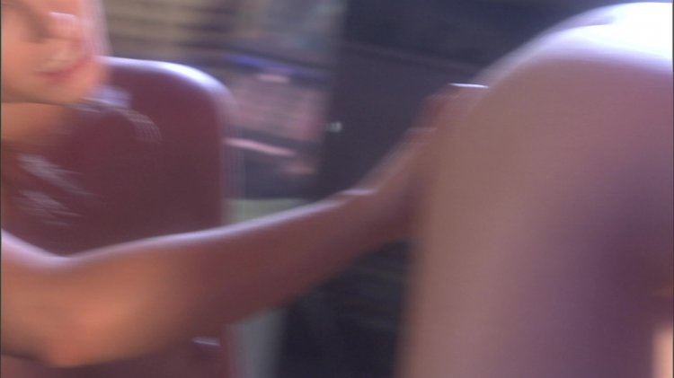 streaming porn video screenshot